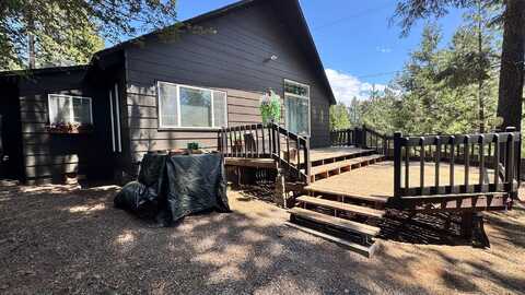 26328 Forest Park Lane, Klamath Falls, OR 97601