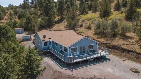 8050 Peregrine Heights, Klamath Falls, OR 97601