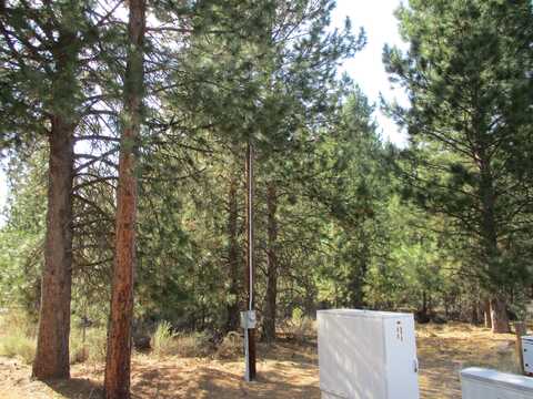 Block 6 Lot 23 Shoshoni Drive, Chiloquin, OR 97624