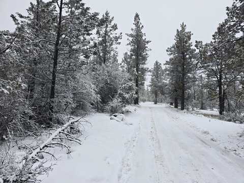 Night Owl Drive, Bonanza, OR 97623