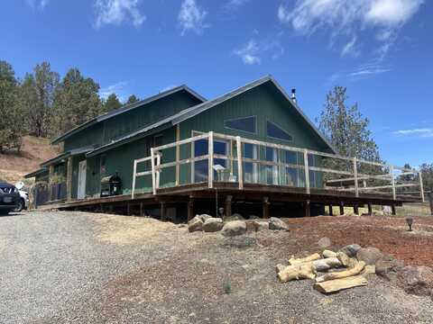 22579 Malin Cemetery Road, Malin, OR 97632