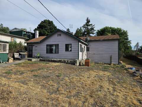 390 Addison Street, Klamath Falls, OR 97601