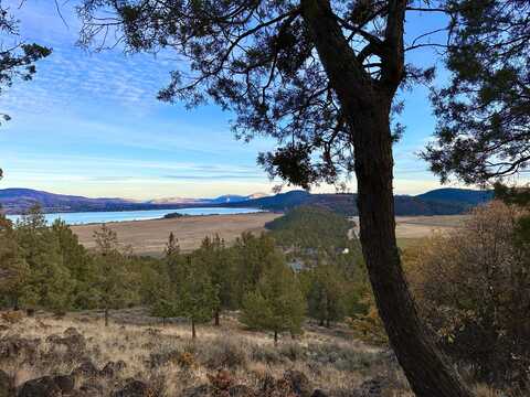 Lot 827 Coopers Hawk Road, Klamath Falls, OR 97601