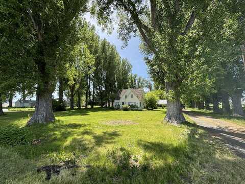 1717 Ganger Road, Tulelake, CA 96134