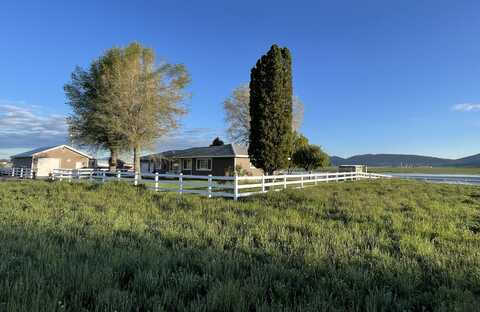 10773 Crystal Springs Road, Klamath Falls, OR 97603