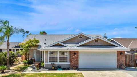 5129 Howard Avenue, Visalia, CA 93277