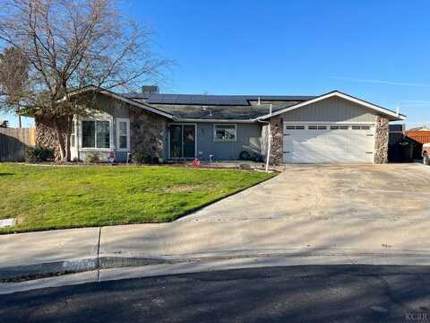 991 Orangewood Court, Lemoore, CA 93245