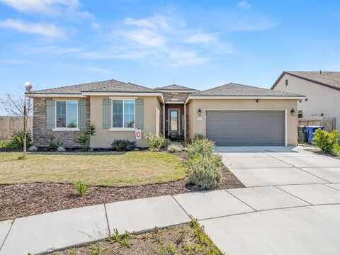 1311 Sawtooth Place, Hanford, CA 93230