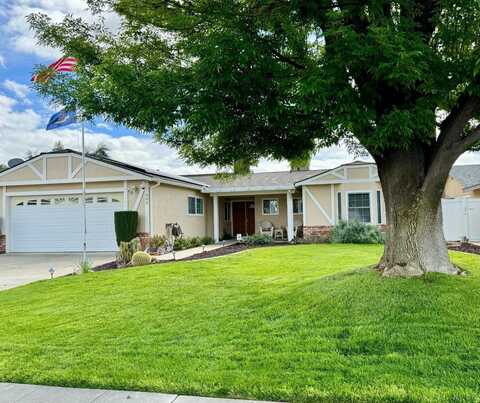 905 Redwood Lane, Lemoore, CA 93245