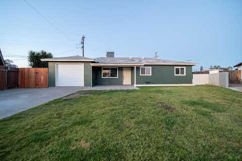 10955 Abby Lane, Hanford, CA 93230