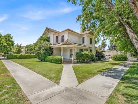 1005 L Street, Reedley, CA 93654