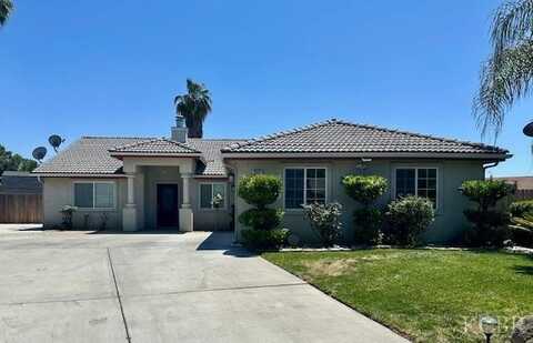 594 Mallard Avenue, Lemoore, CA 93245