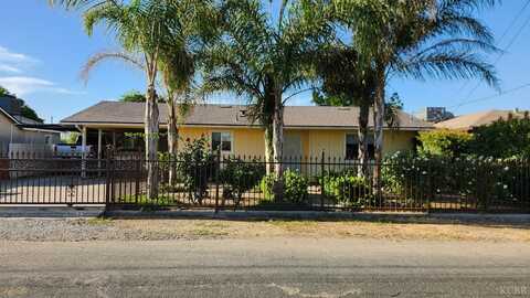 14076 Walnut Street, Armona, CA 93202