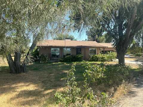 16565 Lacey Boulevard, Lemoore, CA 93245