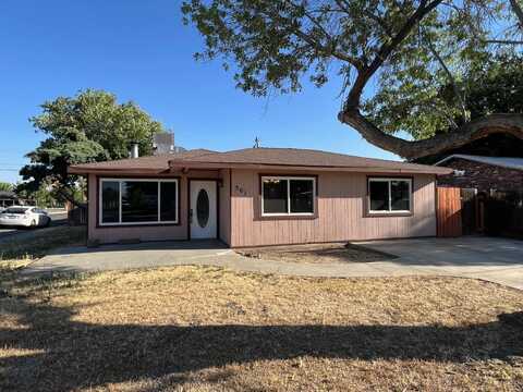 501 College Avenue, Coalinga, CA 93210