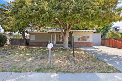 536 Beatrice Drive, Tulare, CA 93274