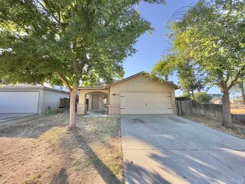 1025 Santa Clara Street, Fresno, CA 93706