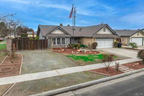 296 Devon Drive, Lemoore, CA 93245