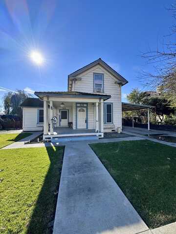 325 Bush Street, Lemoore, CA 93245