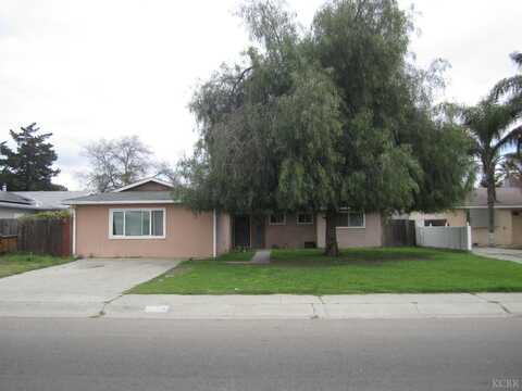 2650 Chinowth Street, Visalia, CA 93277