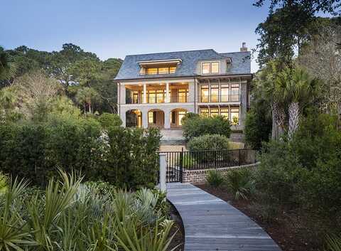 101 Flyway Dr, Kiawah Island, SC 29455