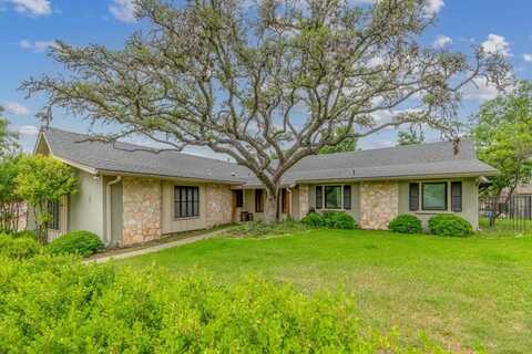 212 Riverhill Blvd, Kerrville, TX 78028