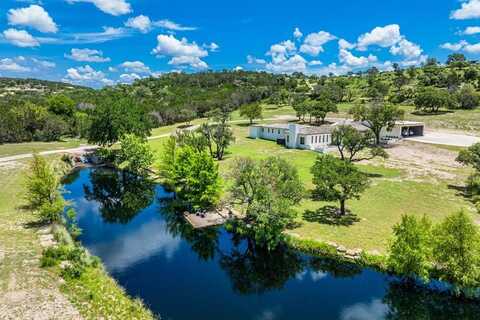 159 Scenic Hills Rd, Kerrville, TX 78028