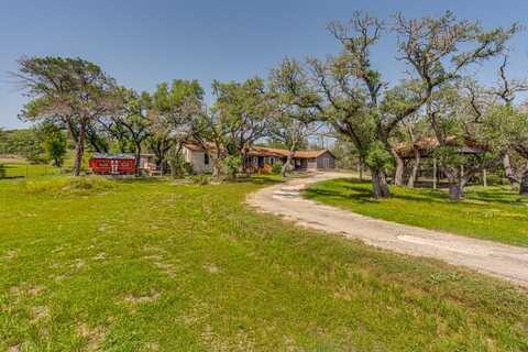 1349 Ranchero Rd, Kerrville, TX 78028