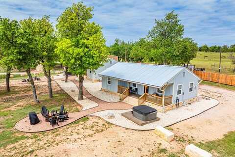 1934 Wendal-Aherns Rd, Fredericksburg, TX 78624