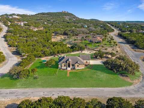 141 Country Meadow Ln, Lakehills, TX 78063