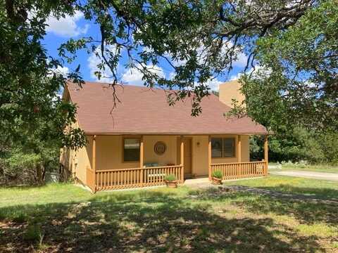 115 S Codrington, Kerrville, TX 78028