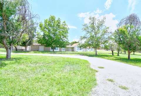 217 Ball Dr, Kerrville, TX 78028