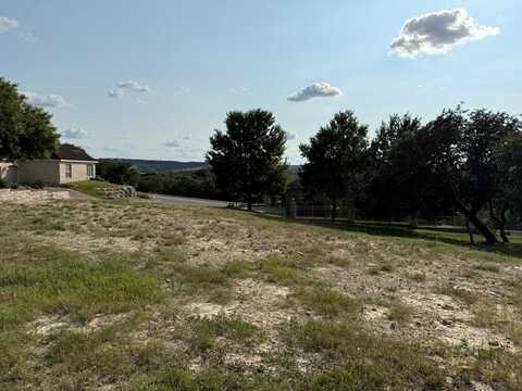 2001 Valencia Dr, Kerrville, TX 78028