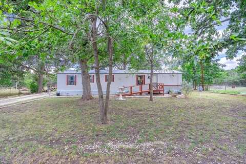 721 Oak Dr, Bandera, TX 78003