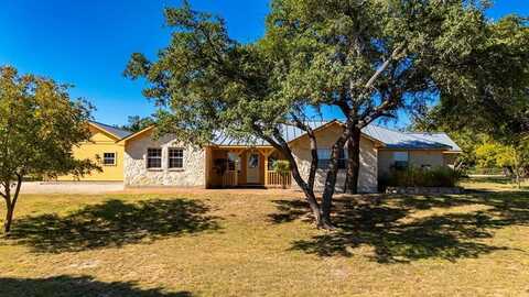 384 Rhum Rd, Kerrville, TX 78028