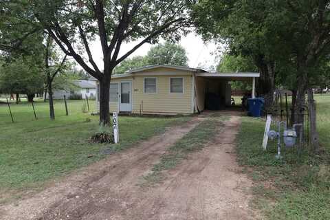 307 Hackberry St, Bandera, TX 78003