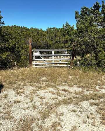 10254 RR 336, Leakey, TX 78873