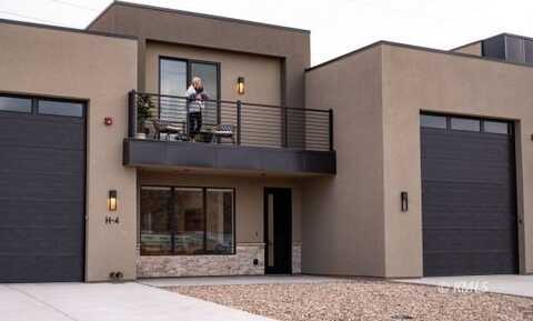 400 W Moki Dr, Kanab, UT 84741