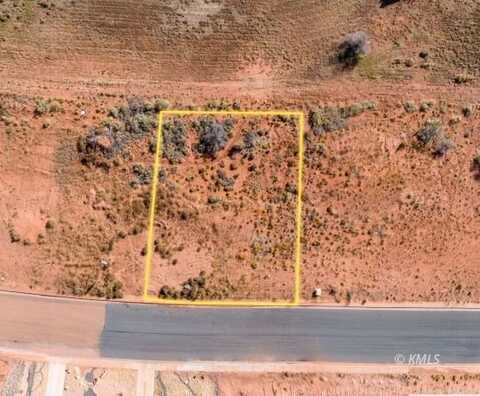 784 Country Club Dr E, Kanab, UT 84741