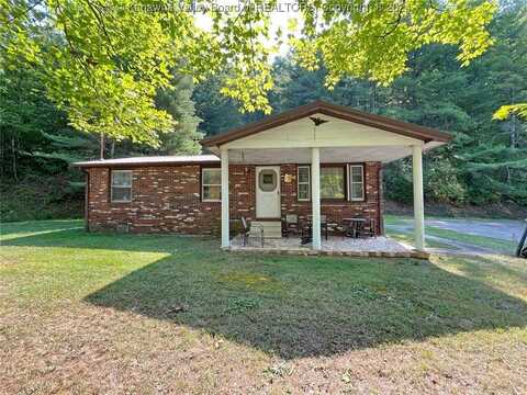 8337 Charleston Road, Ripley, WV 25271