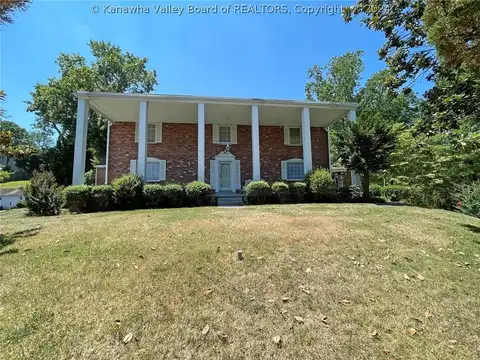 666 Bendview Drive, Charleston, WV 25314