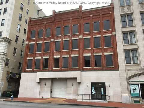 814 Virginia Street E, Charleston, WV 25301