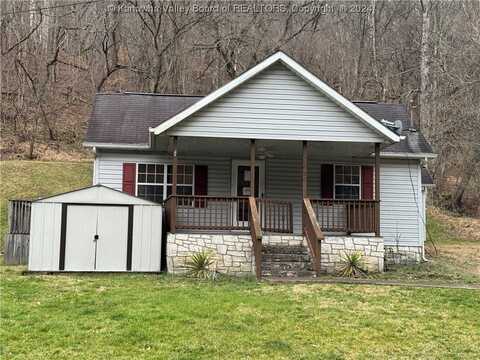 1754 Sugar Creek Drive, Charleston, WV 25387