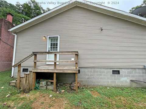 236 Dry Branch, Charleston, WV 25306