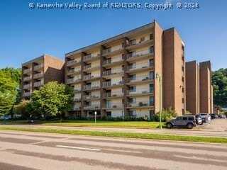 2106 Kanawha Boulevard E, Charleston, WV 25311