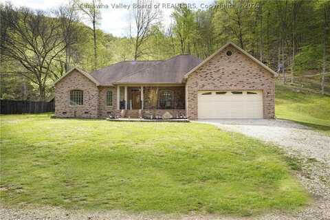 970 Ed Stone Branch Road, Chapmanville, WV 25508