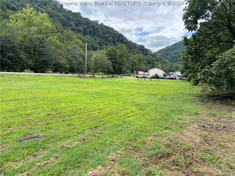 2701 Cabin Creek Road, Cabin Creek, WV 25061