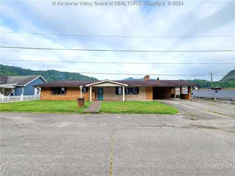 1521 W 6th Avenue, Williamson, WV 25661