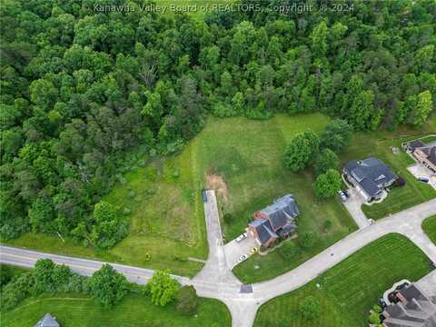 29 SWEET WATER Drive, Winfield, WV 25213