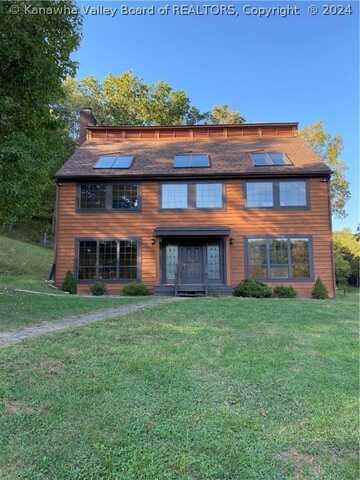 203 Woodyard Creek Road, Washington, WV 26181